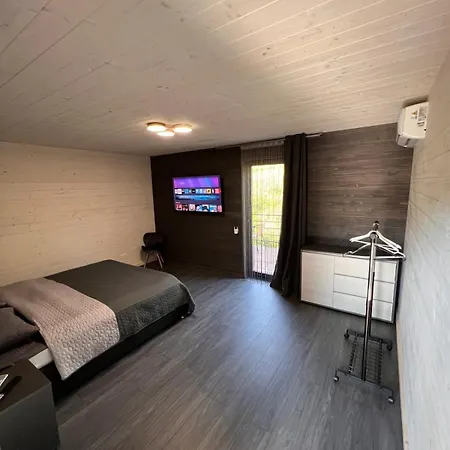 Pro100 House * Volosyanka (Lviv)